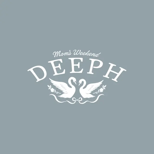 Delta Phi Epsilon Swan Design Parent's Weekend Tank